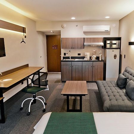 City Suites Puebla Finsa Exterior photo